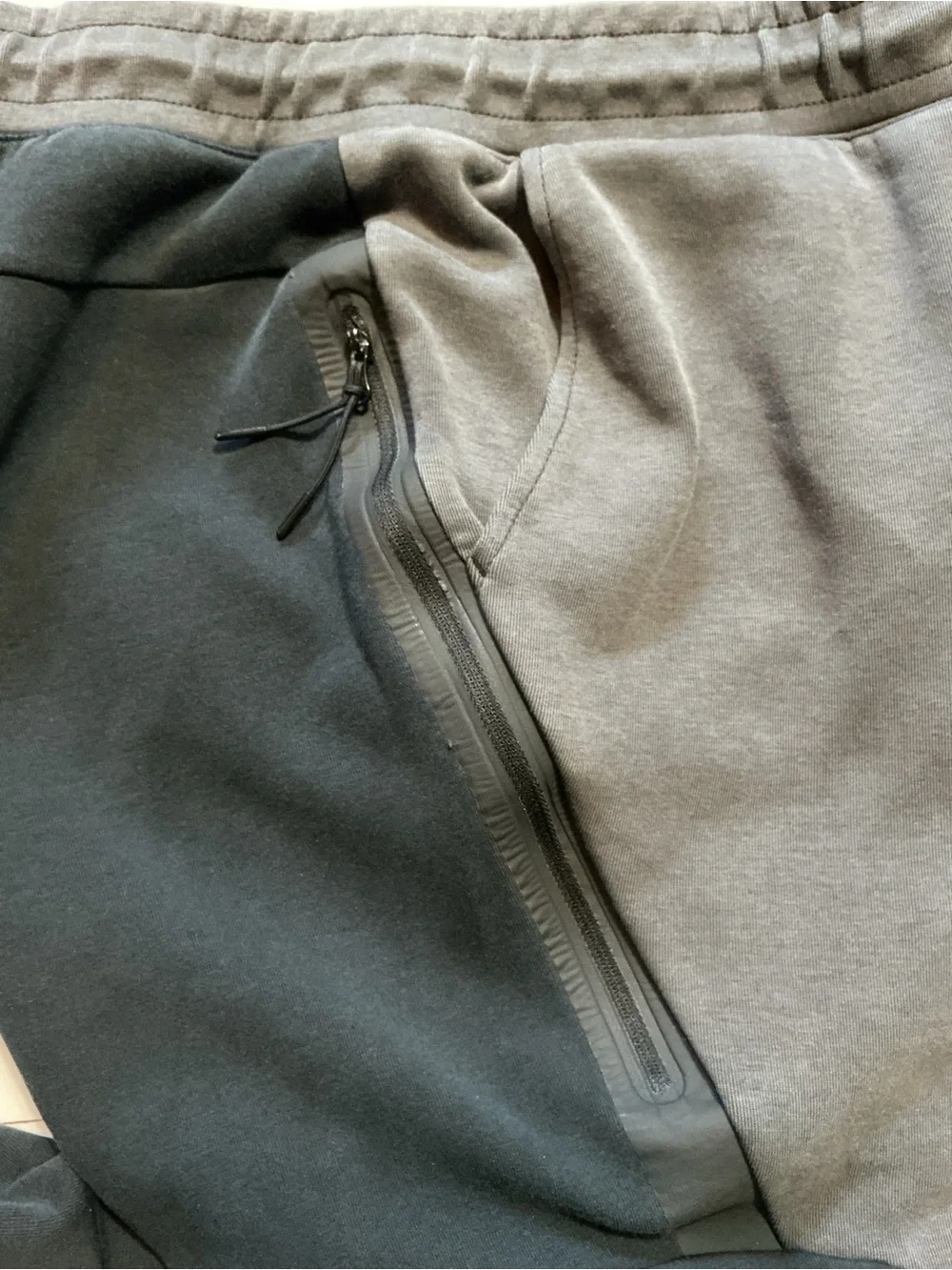 Nike sportswear tech